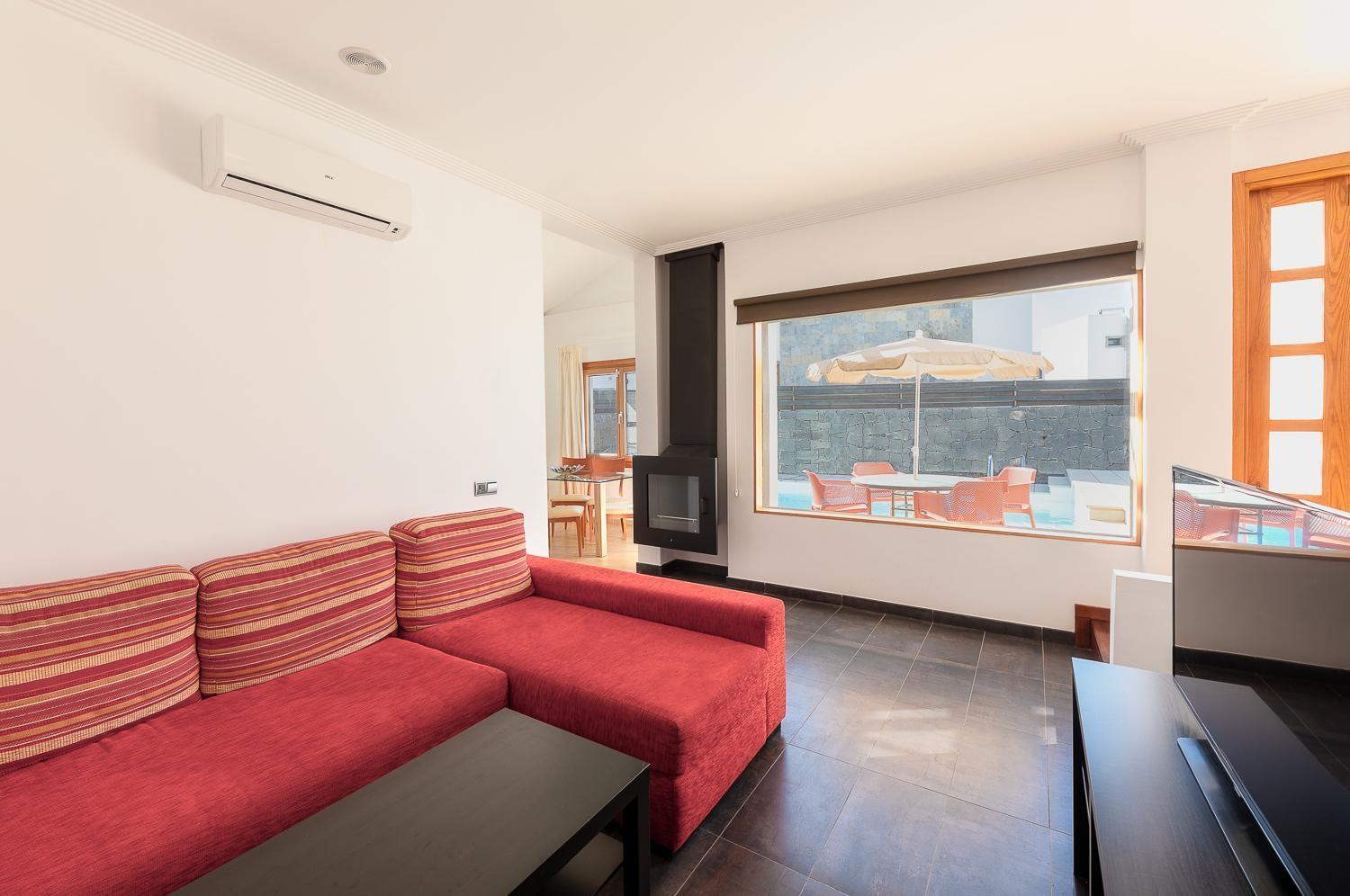 Camelot Holiday Homes By Livvo Playa Blanca  Bagian luar foto